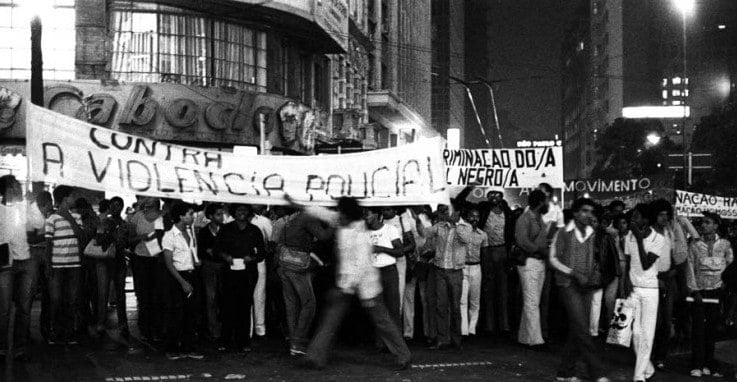 Participação do movimento negro contra violência policial em 1980. Memorial da Democracia